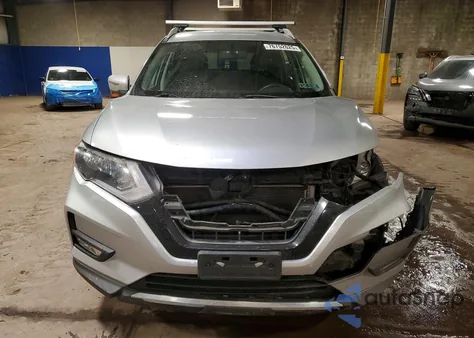 2017 Nissan Rogue S z USA, uszkodzony, nr VIN KNMAT2MV2HP504792